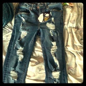 New with tags size: 5 Blue Age High Rise Jeans.